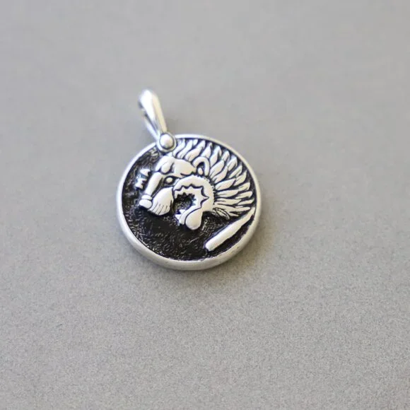 David Yurman Men's Sterling Silver Petrvs Lion 26mm Amulet Pendant - Picture 2 of 6